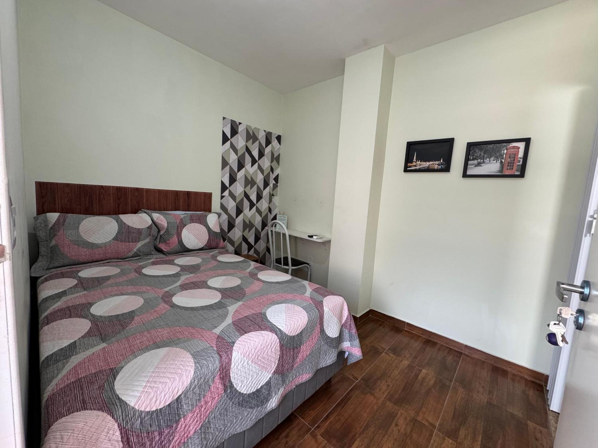 Pousada Familiar Vilage Bed & Breakfast Homestay Волта-Редонда Экстерьер фото